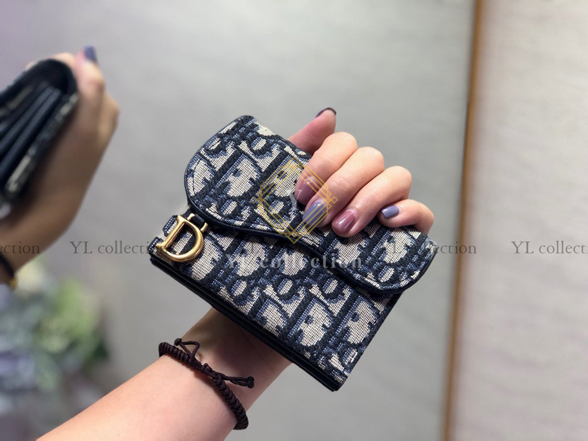 디올 오블리크 새들 아코디언 카드지갑