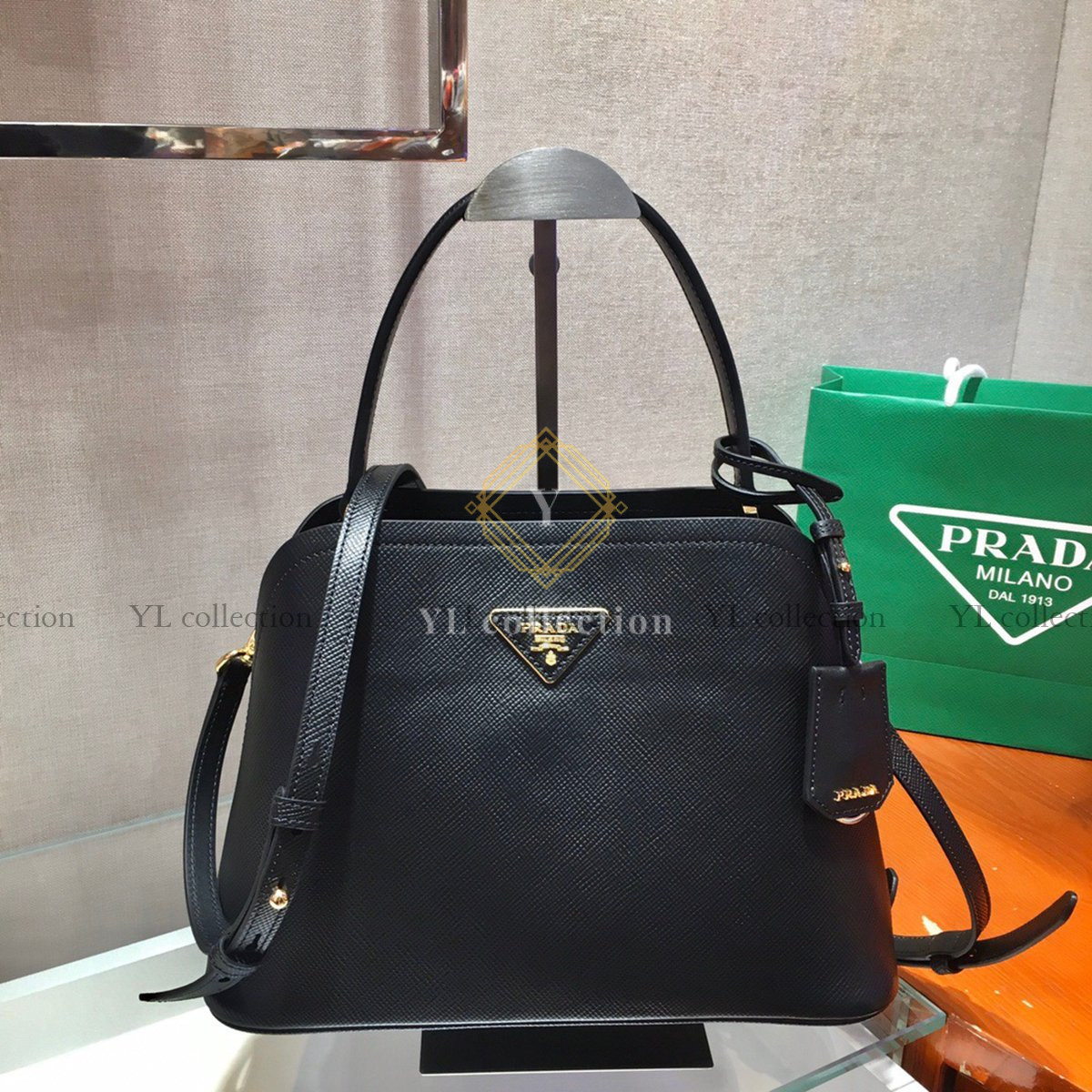 프라다 마티네 숄더백