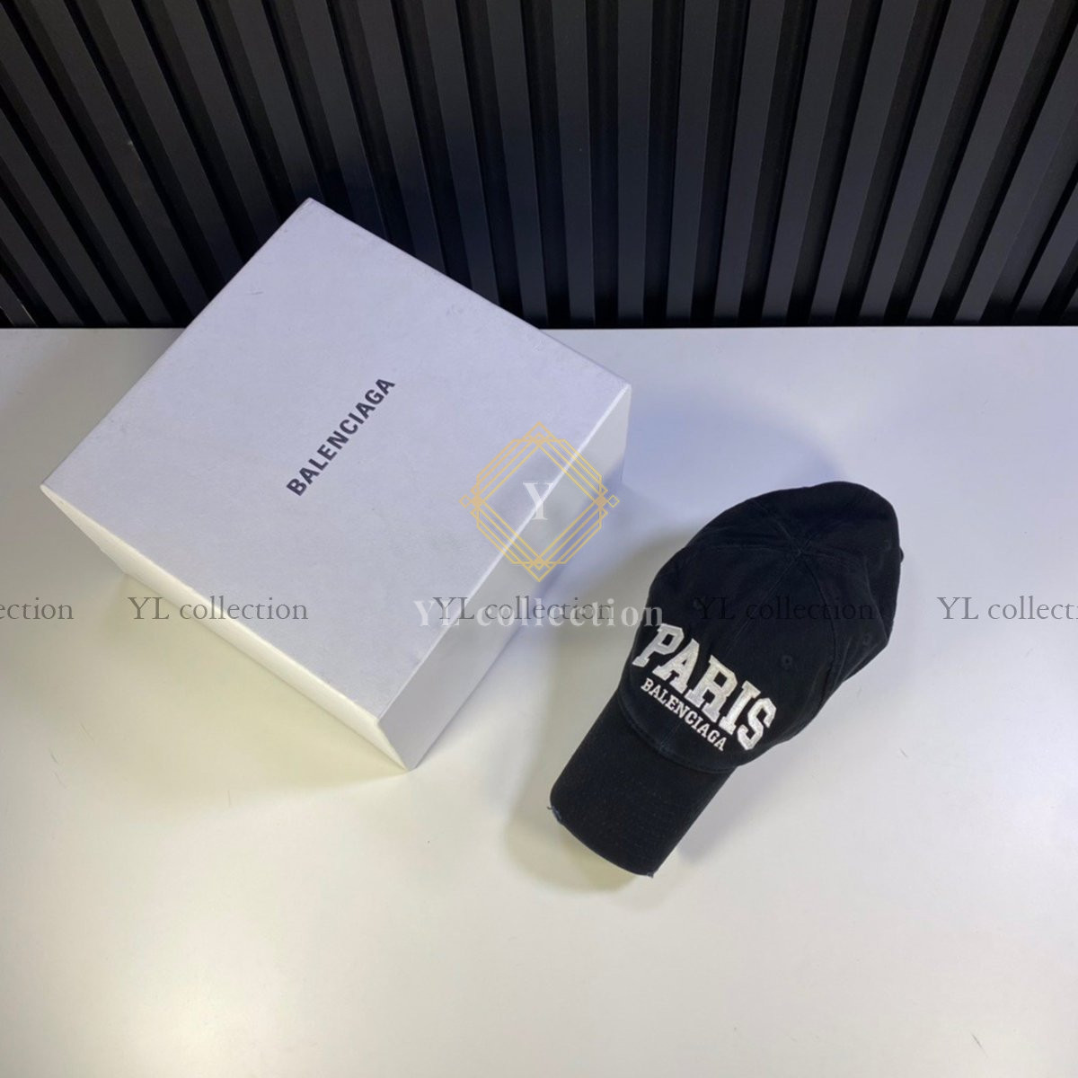 발렌시아가 파리 로고 볼캡 모자