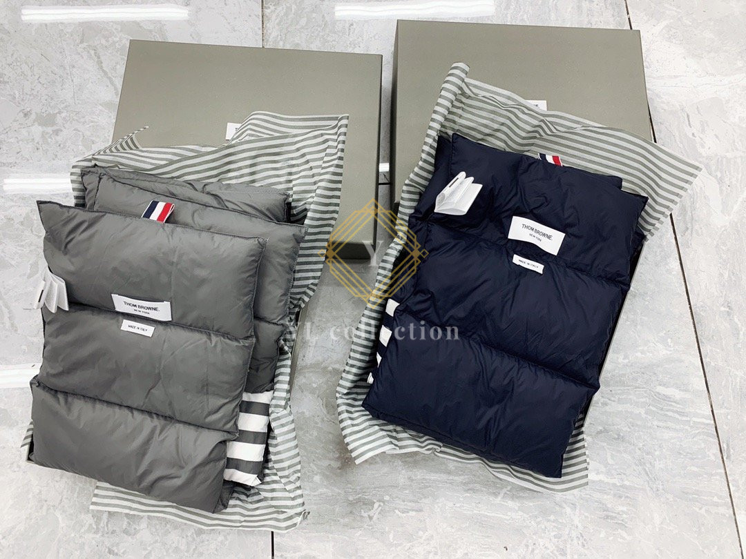 톰브라운 패딩 4바 머플러