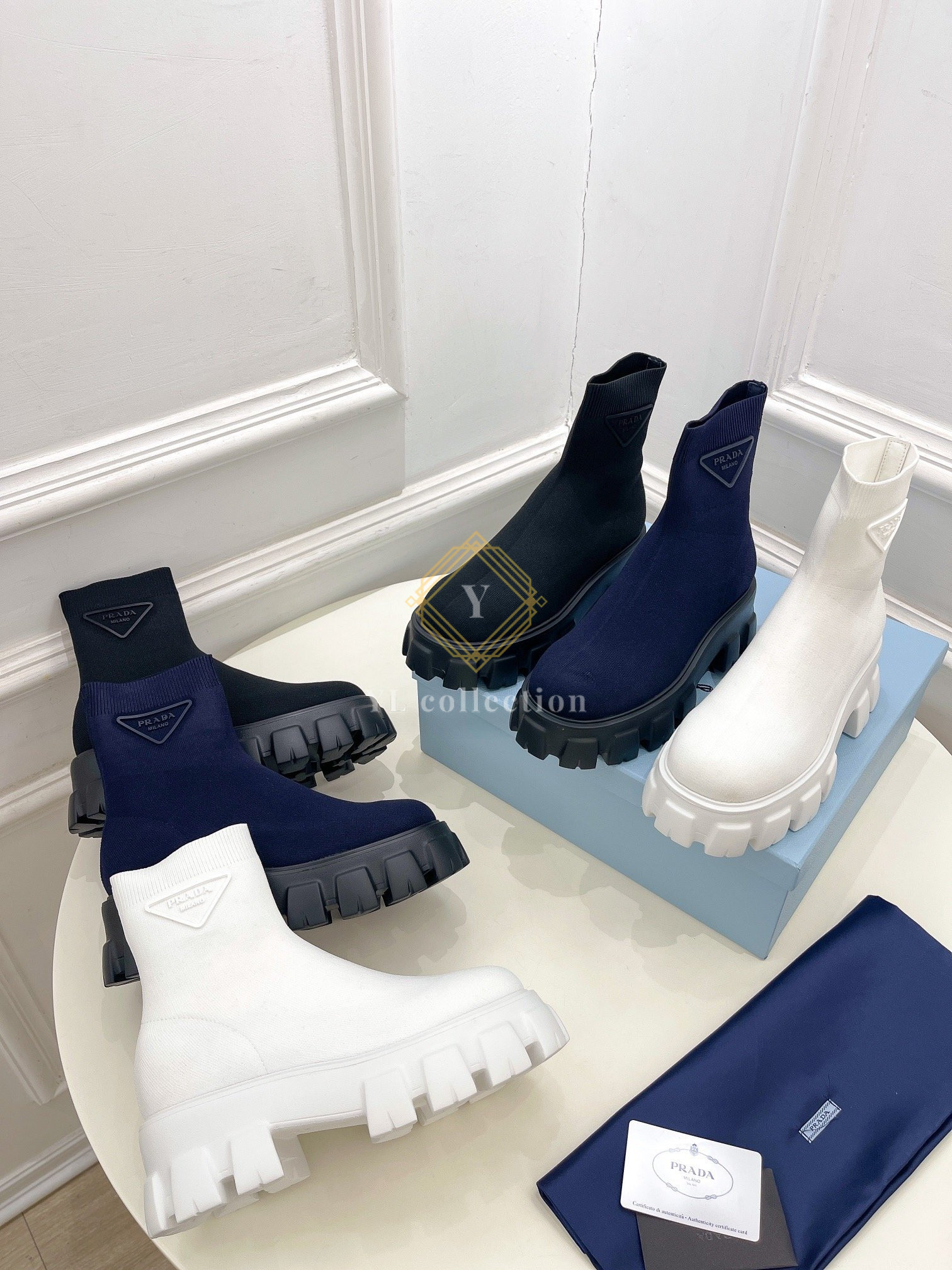 프라다 모놀리스 삭스 부츠