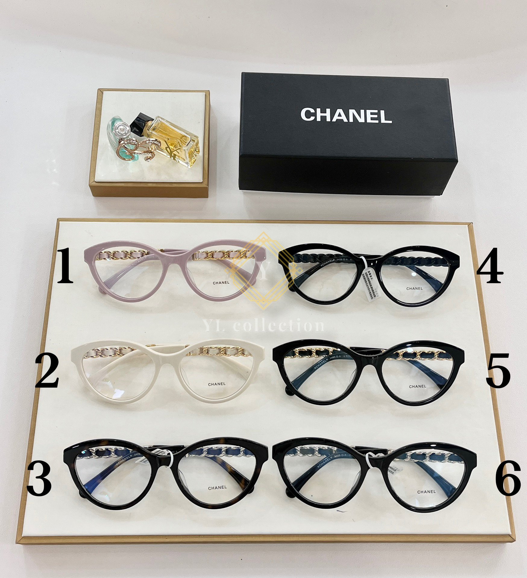 샤넬 캣츠아이 체인 안경