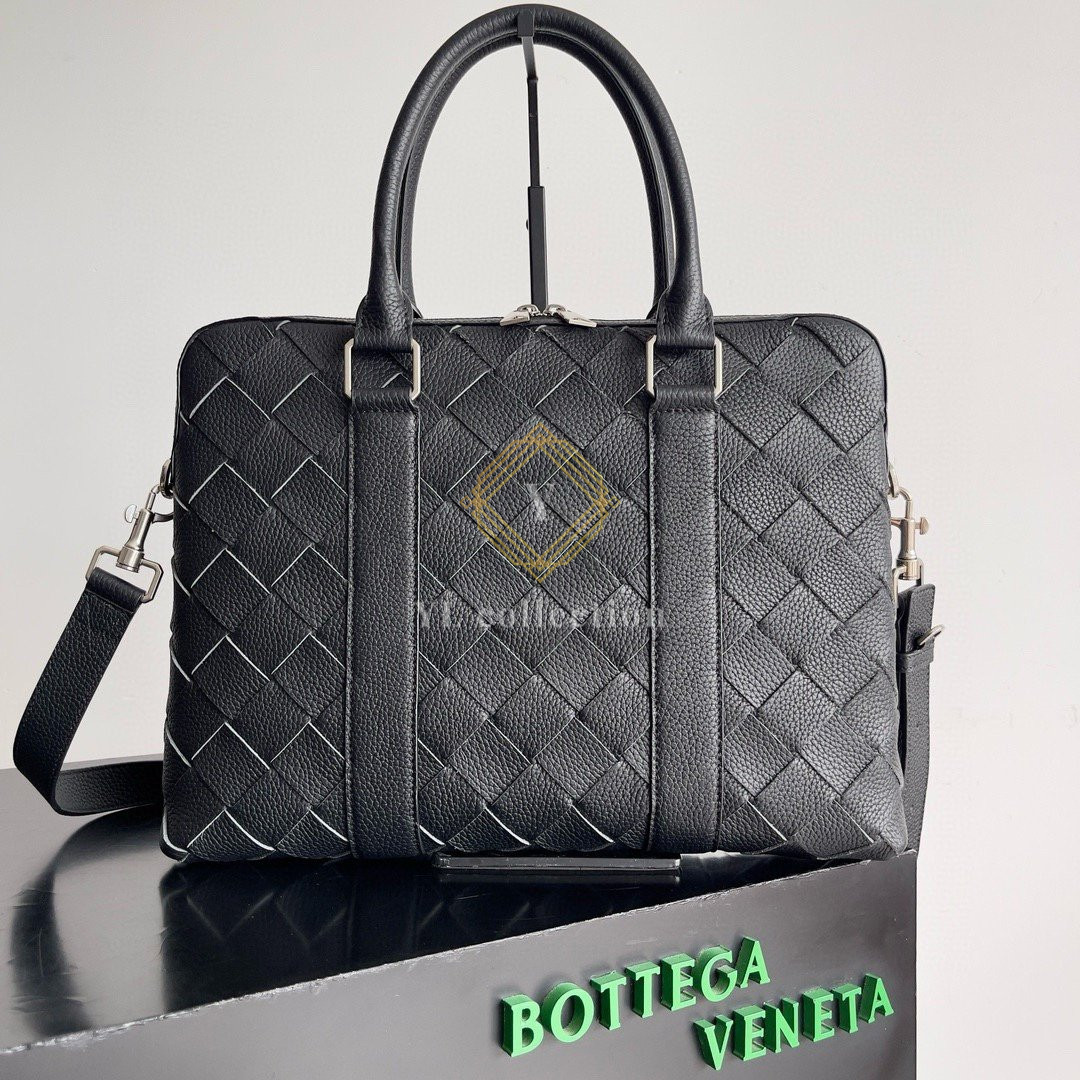 보테가베네타 슬림 인트레치아토 브리프케이스