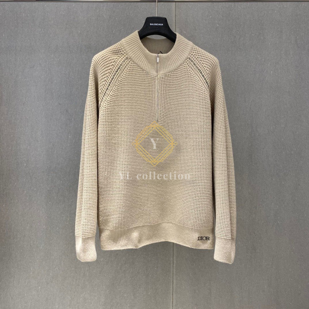디올 지퍼 칼라 스웨터