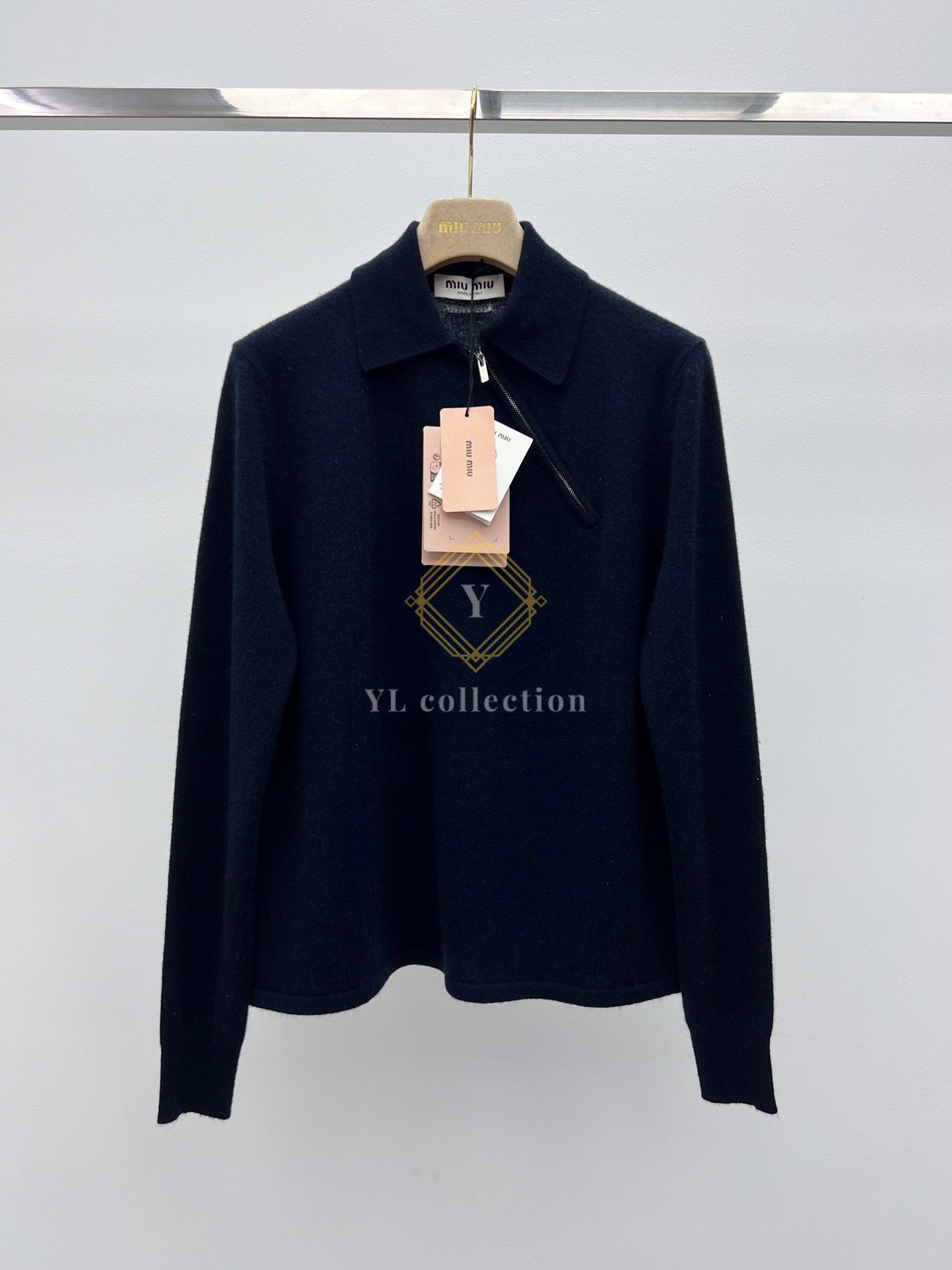 미우미우 캐시미어 폴로 셔츠