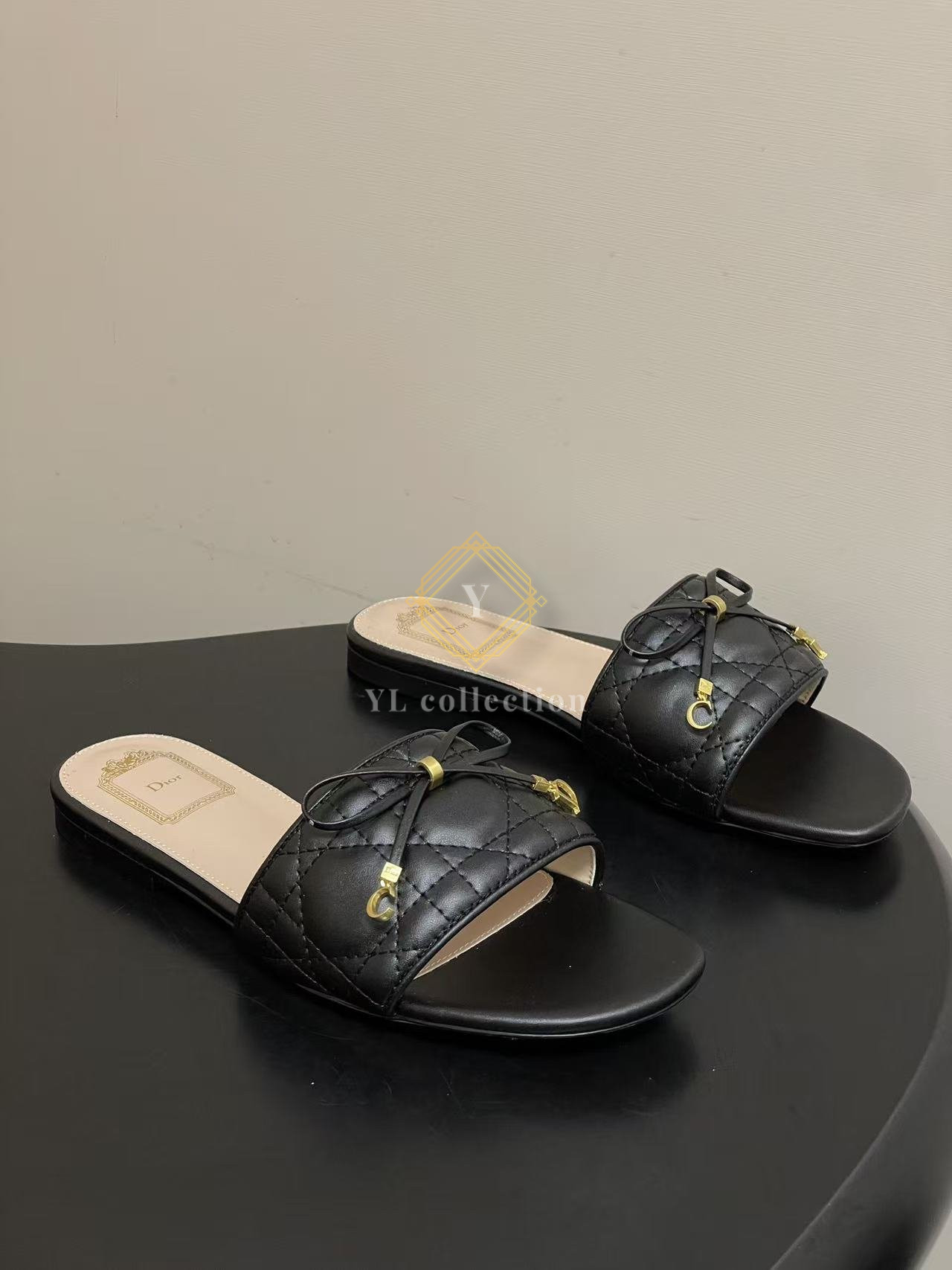 디올 까나쥬 슬라이드