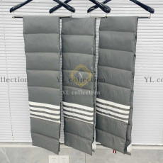 톰브라운 패딩 4바 머플러