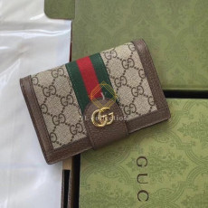 구찌 GG 수프림 오피디아 여권 케이스