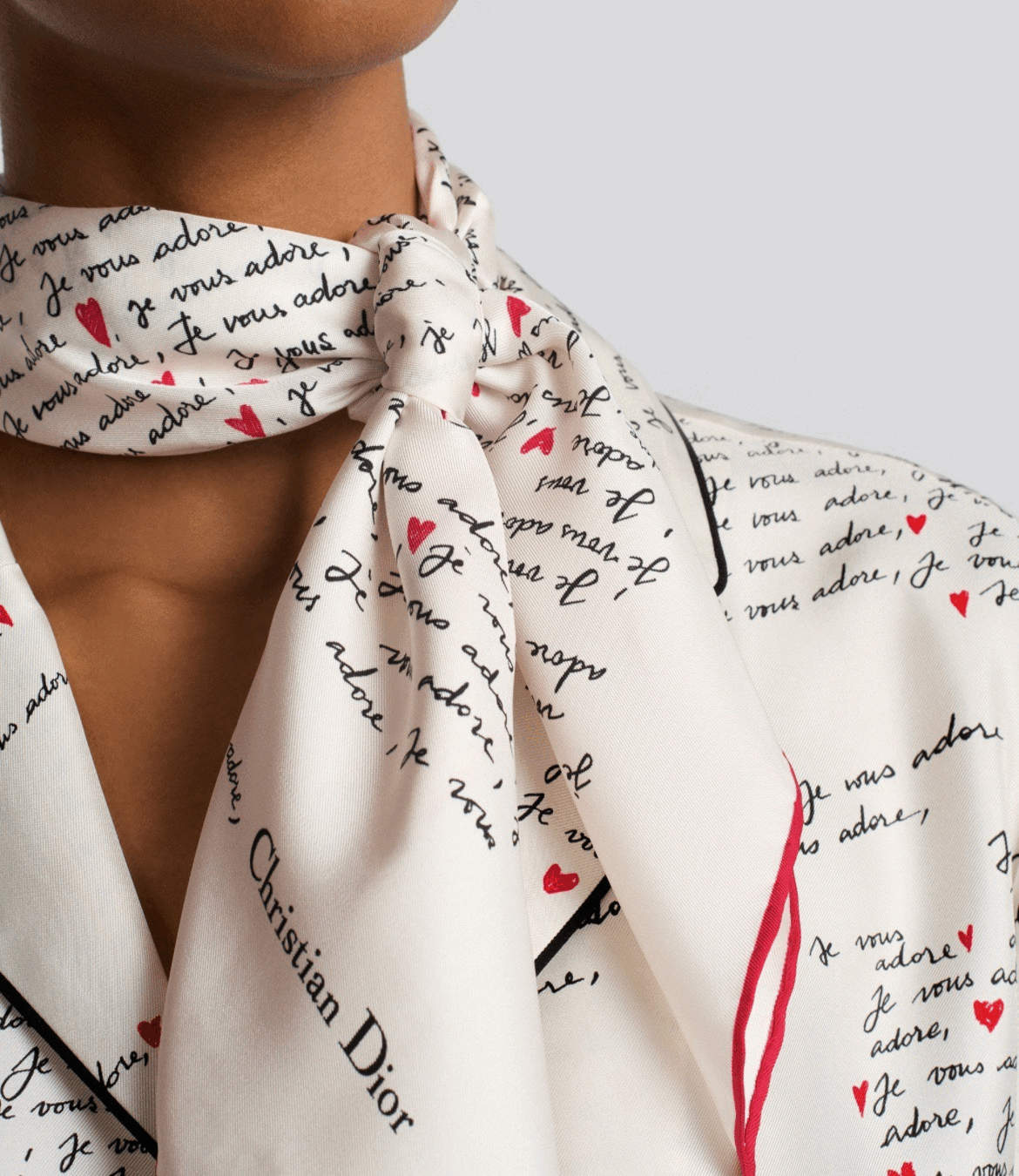 디올아무르 70 스퀘어 스카프