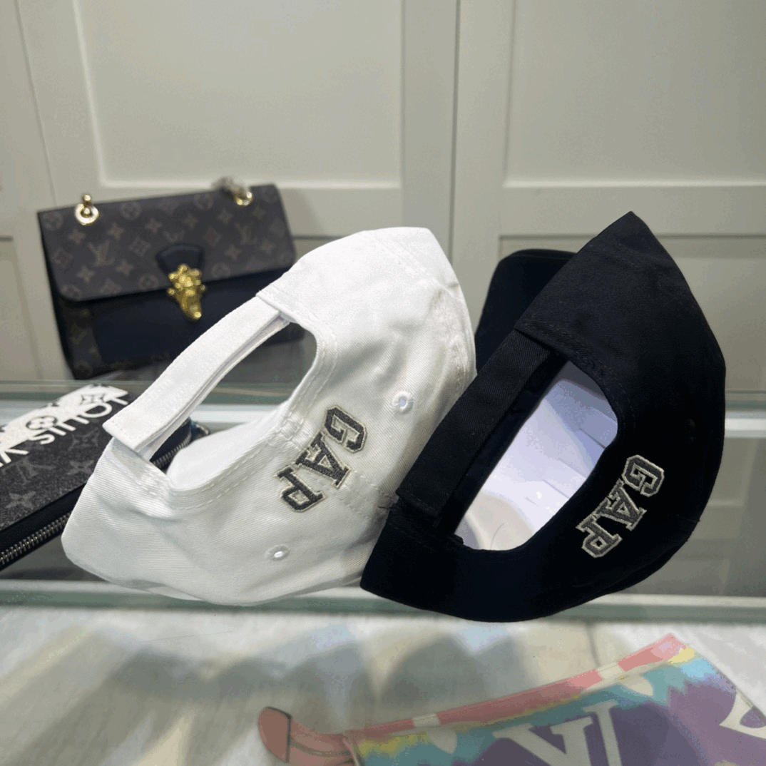 이지 갭 엔지니어드 바이 발렌시아가 플레임 캡 모자 칸예 웨스트