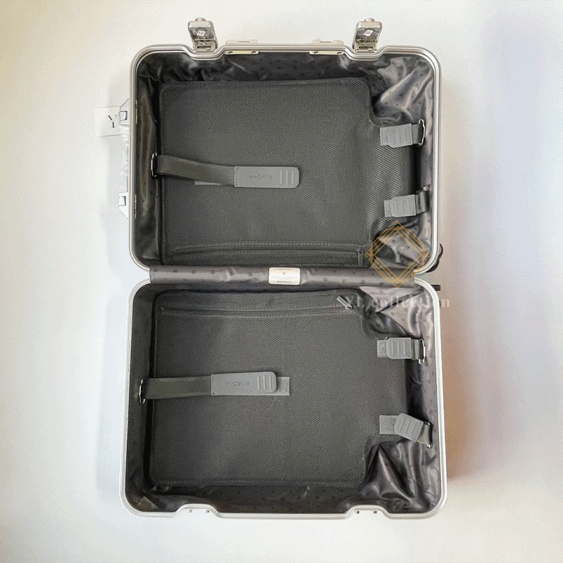 리모와 오리지널 캐리어 20 / 26 / 30 IN