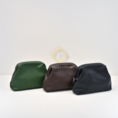 더로우 미라 클러치백