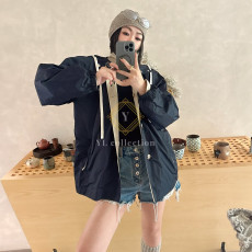 미우미우 리버시블 숏 트렌치 자켓