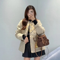 미우미우 퀼팅 테크니컬 퐁제 블루종 자켓