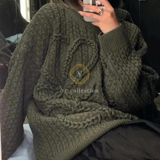 셀린느 애너그램 모티프 울 스웨터