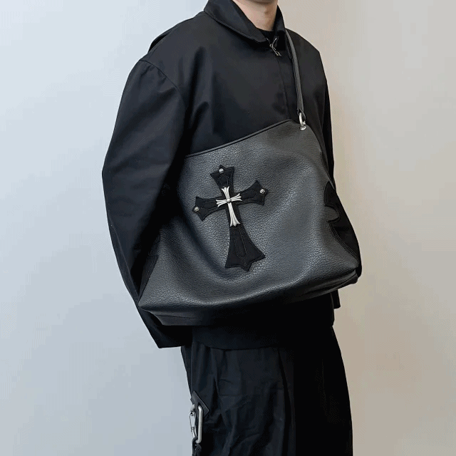 크롬하츠 리틀 라이온 라지 숄더백