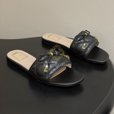 디올 까나쥬 슬라이드