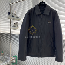 프라다 리나일론 다운 자켓